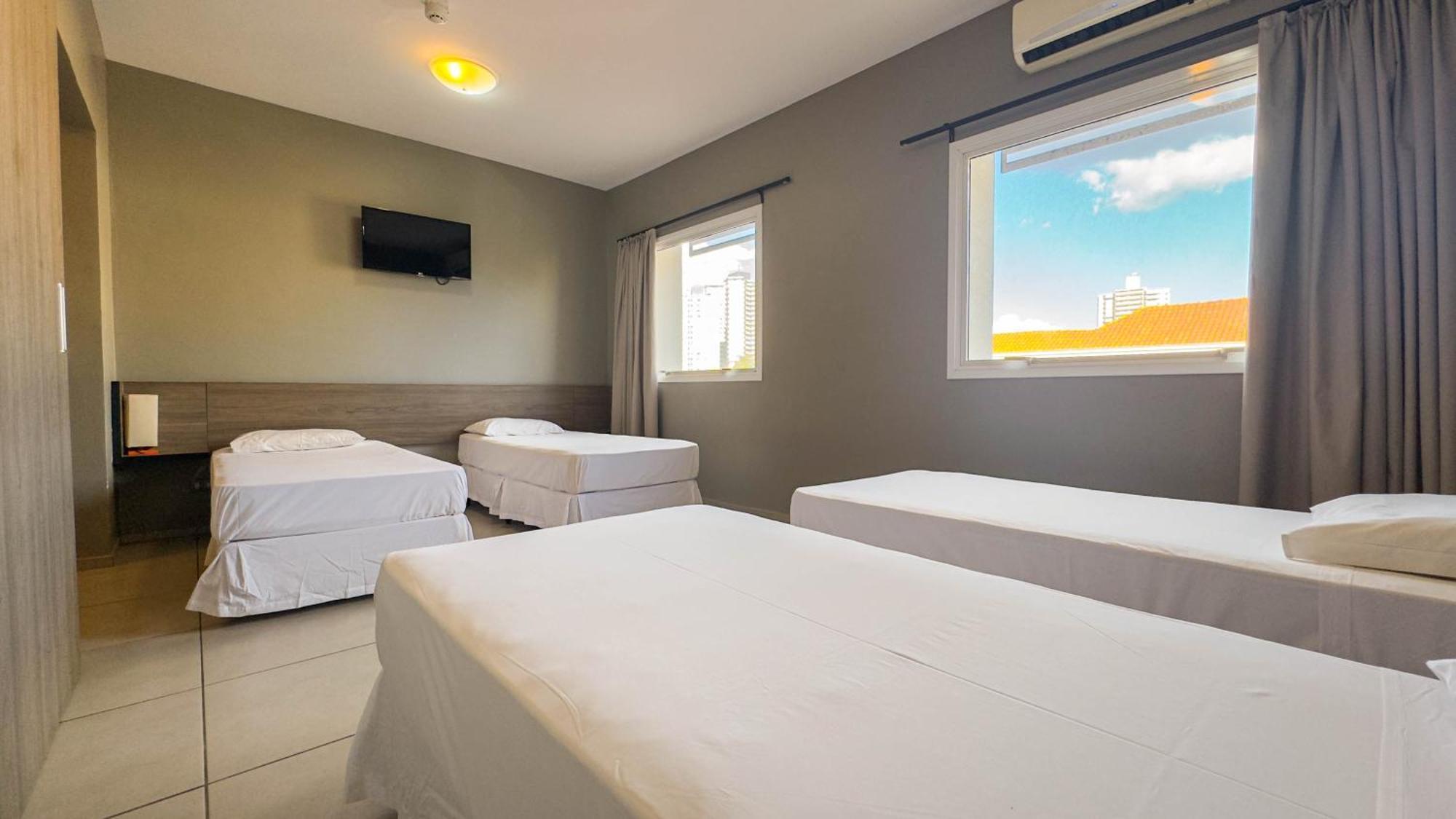 I-Hotel Пирасикаба Экстерьер фото