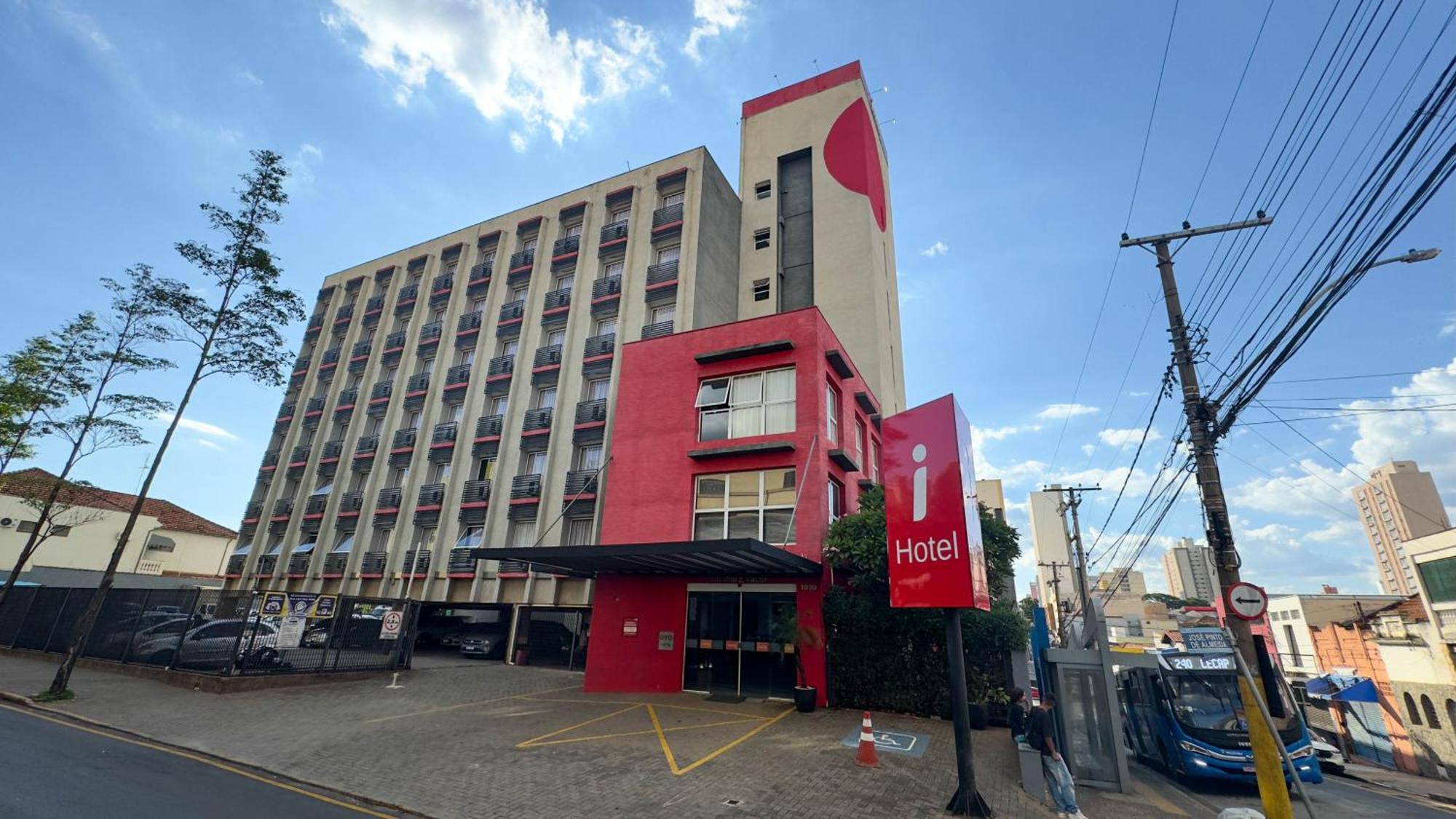 I-Hotel Пирасикаба Экстерьер фото